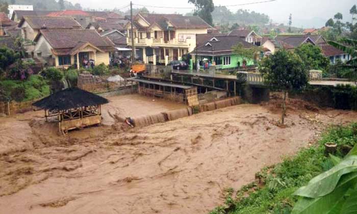 BANJIR: Akibat Murkanya Alam